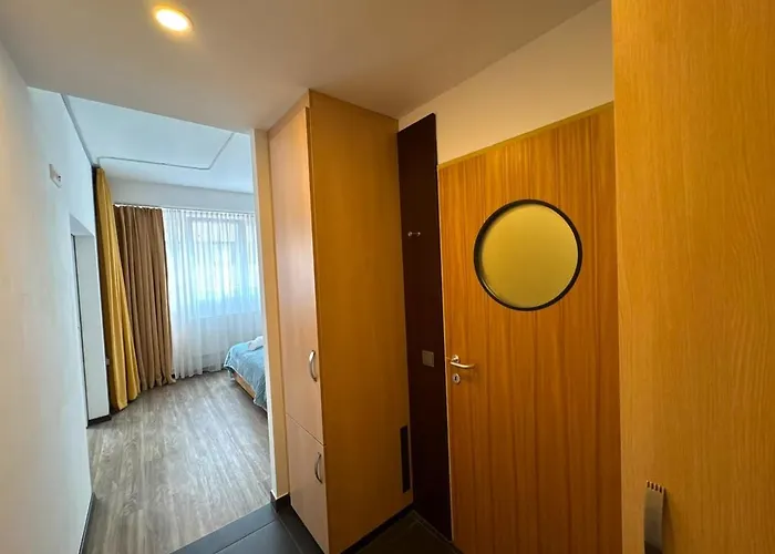 For 2-4 Guest فيينا